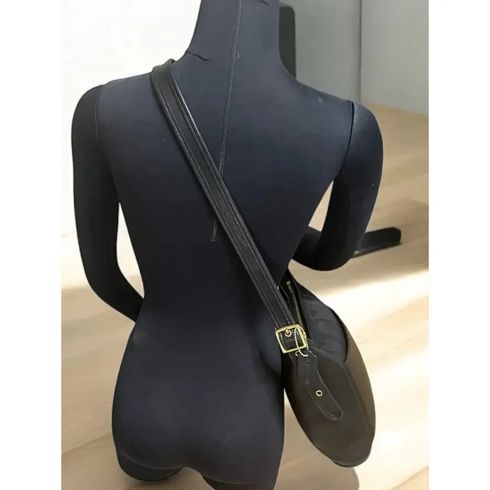 Vintage Coach 9816 Slim Duffle Medium Bag